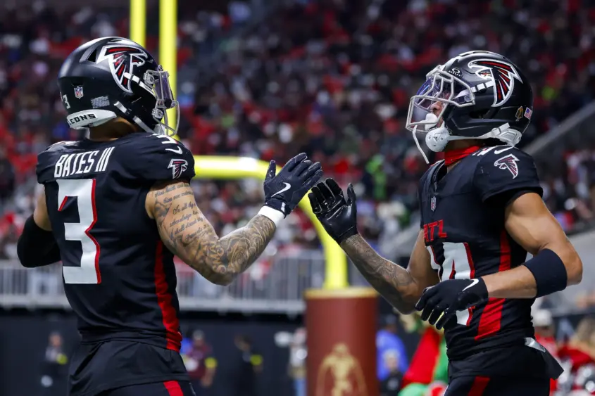 falcons-scaled460288