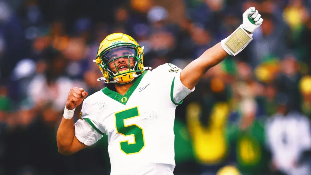 oregon_ducks_odds_cfp_round-1_dante-moore366812