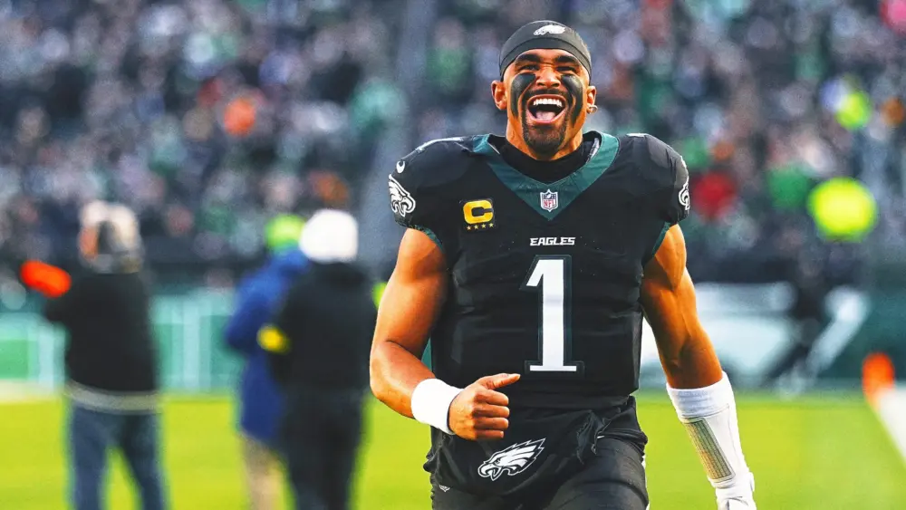 jalen-hurts_everson_midweek_nfl-week-17837544