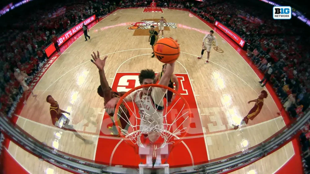 17letaqguml79r2y931764