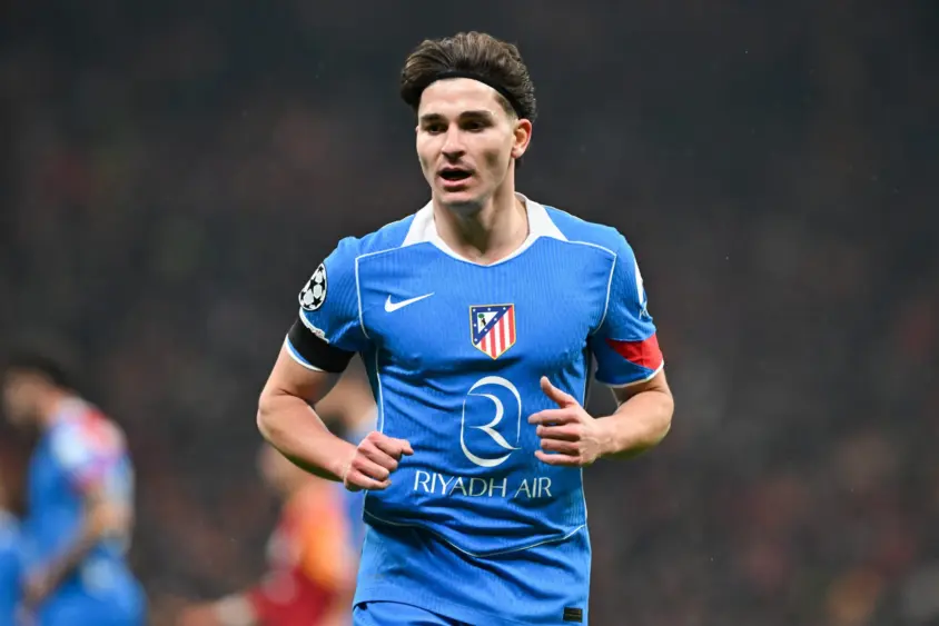 julian4-scaled573305