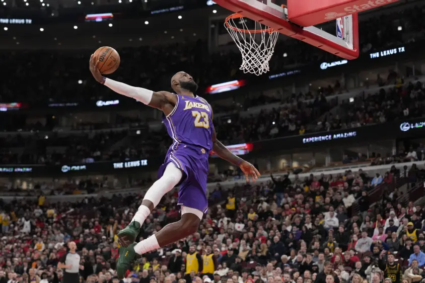 king-james-scaled743664