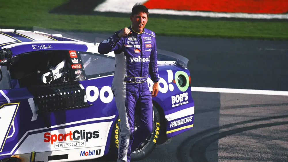 denny-hamlin_odds_nascar_darlington_2026330412