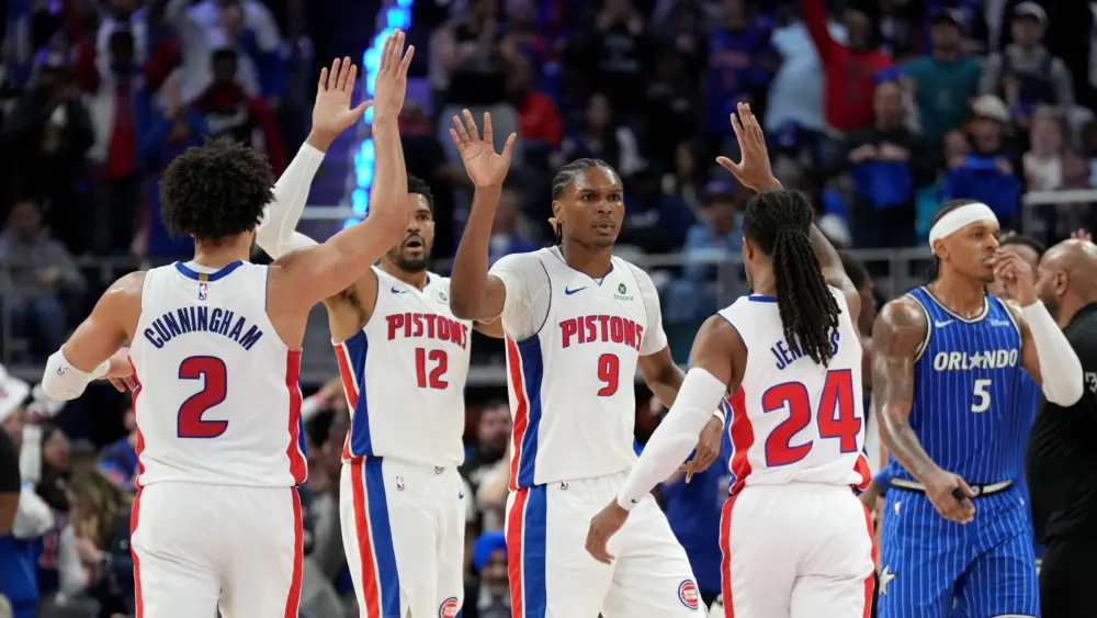 pistons-scaled673838