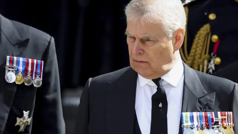 17624521030185562367