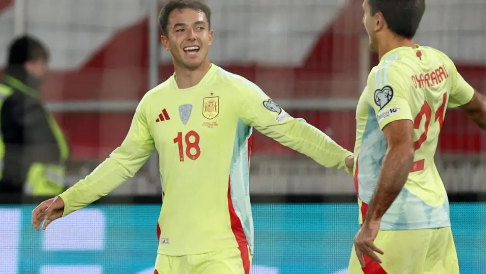 17633176950608274857