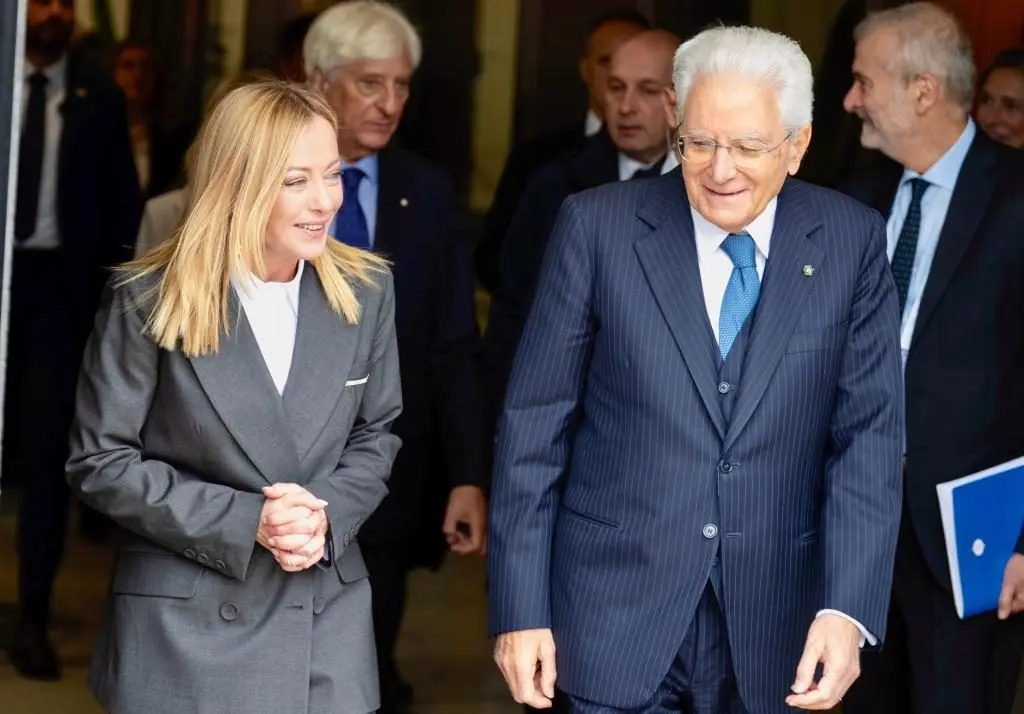 17635694530733217476