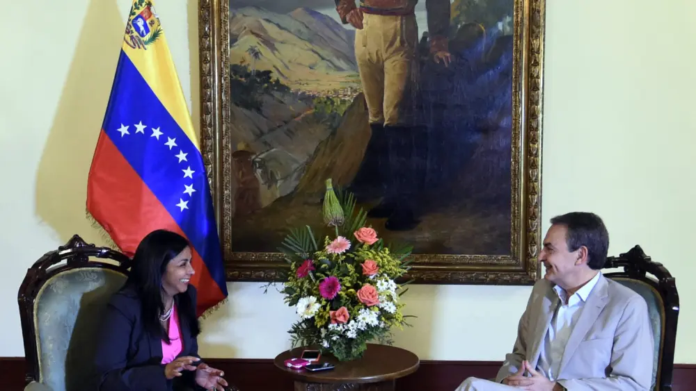 17677197359579359046