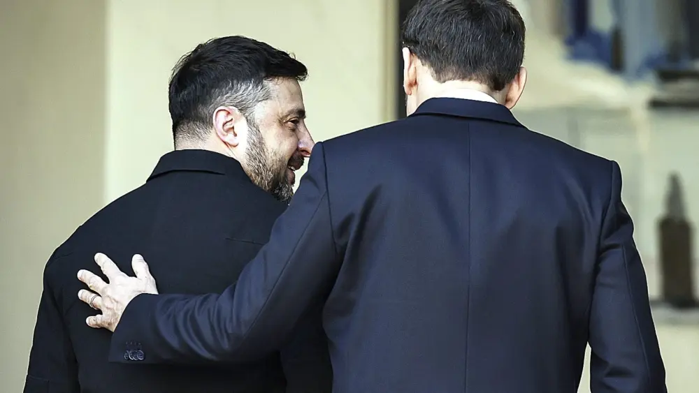 17677351326085242097