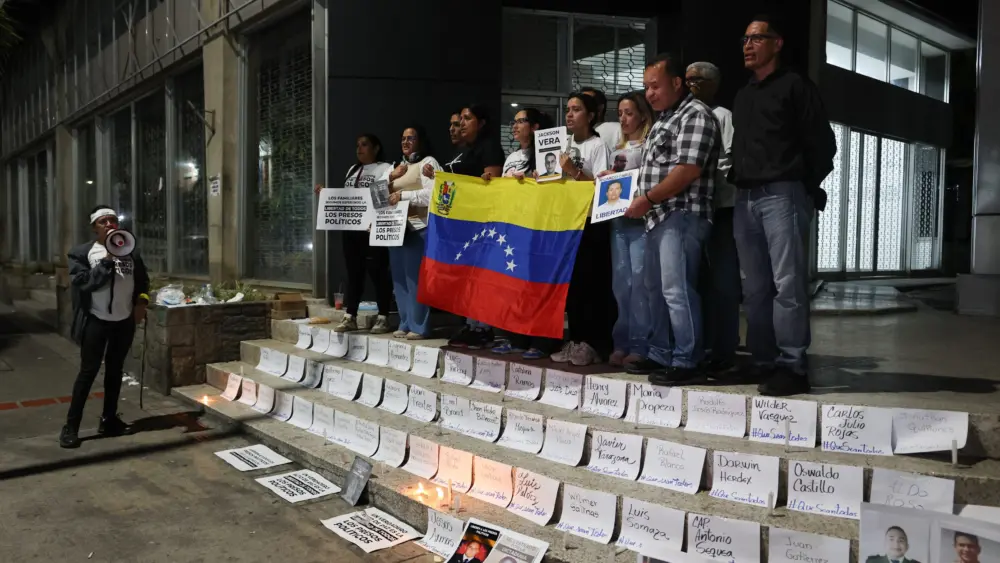 17681499571458433534