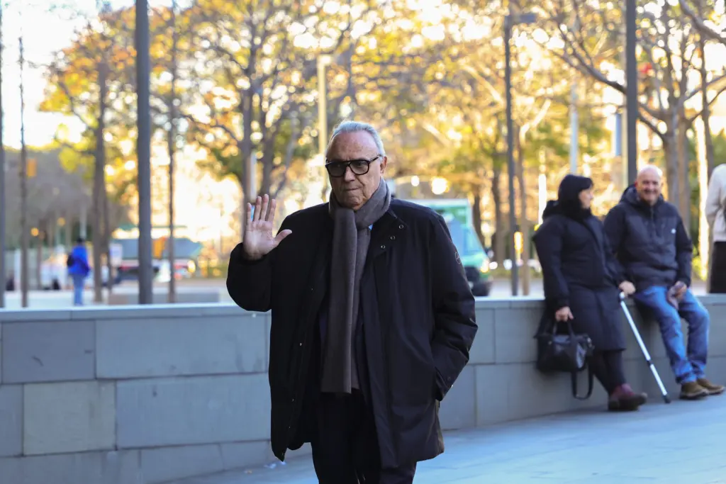 17703762871200955745