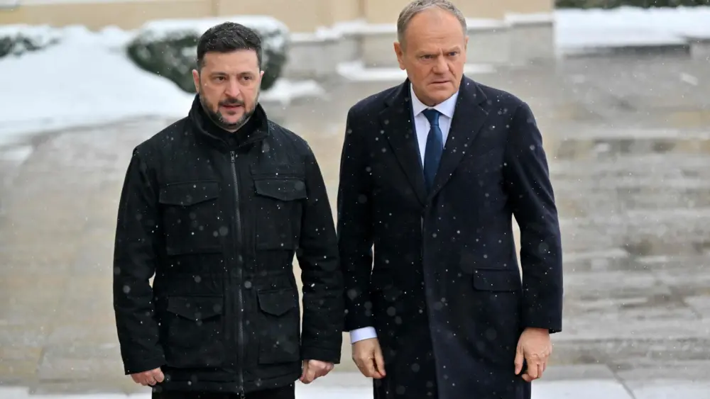 17704559944494241799