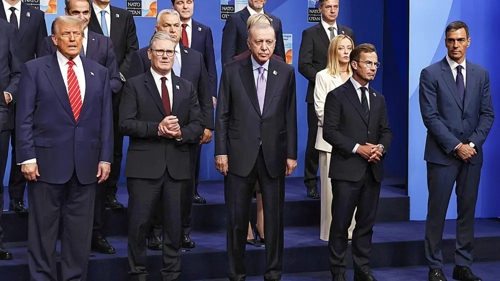 17575227497118632459