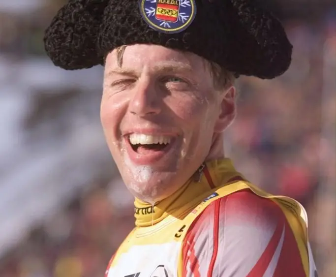 17704979517905969080