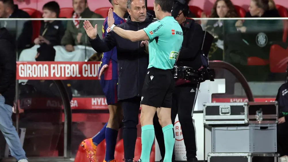 17712806832418561424