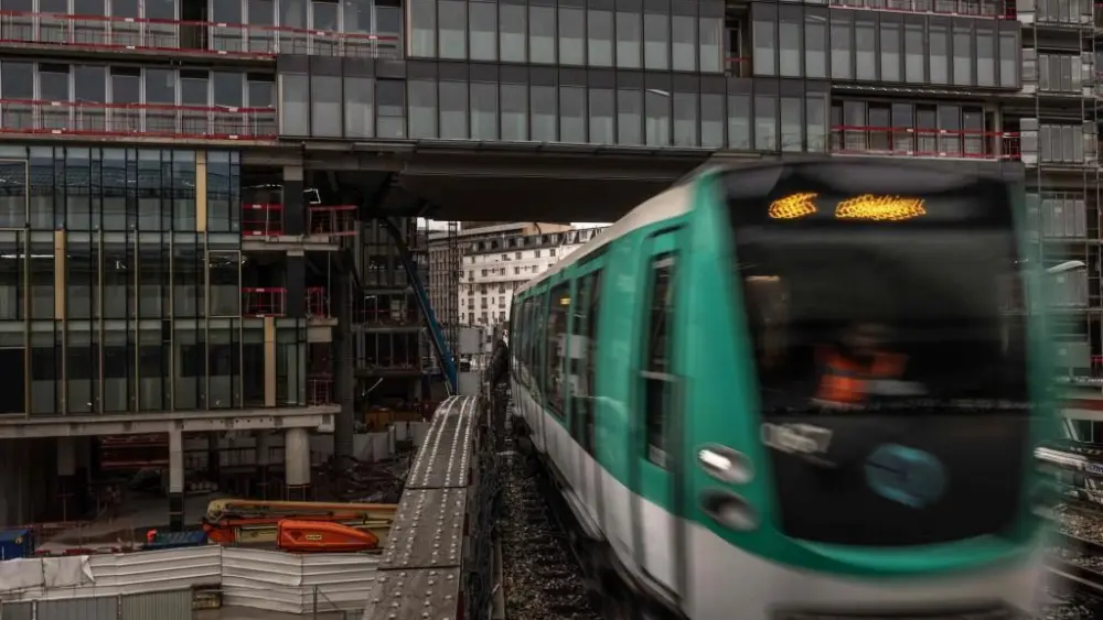 17714935157219990116