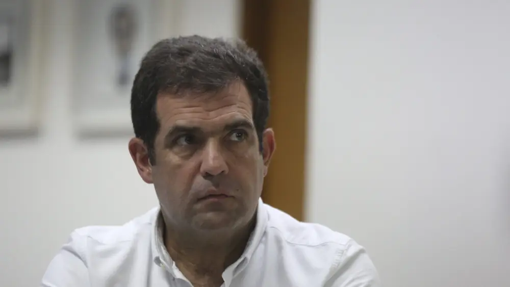 17715988278172318860