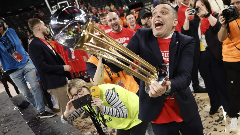 17717942126699628102