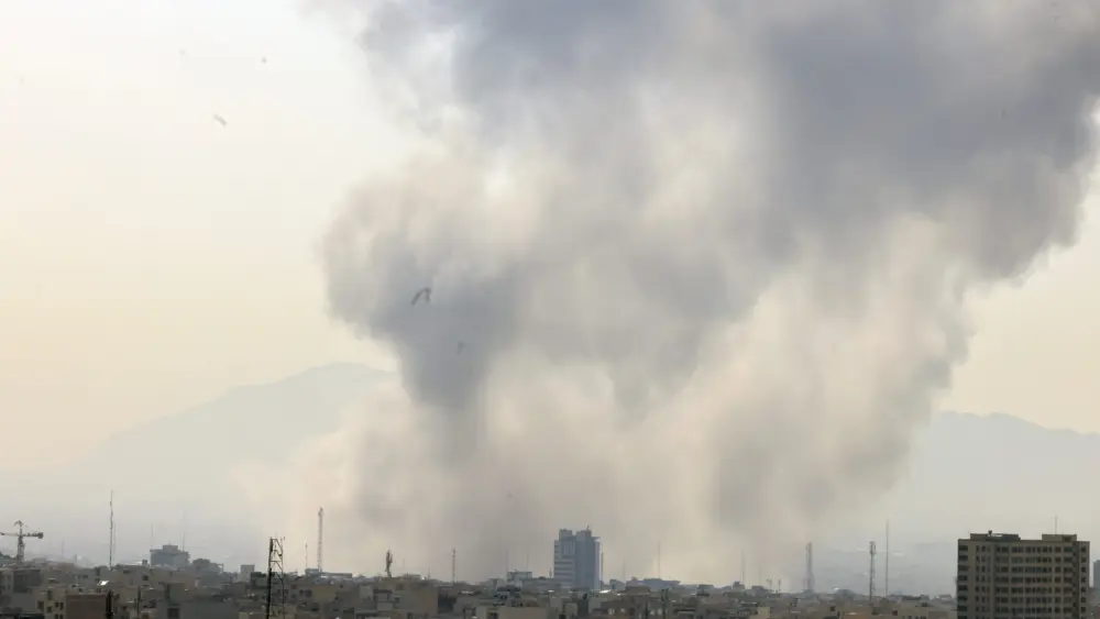 17722732942630484093