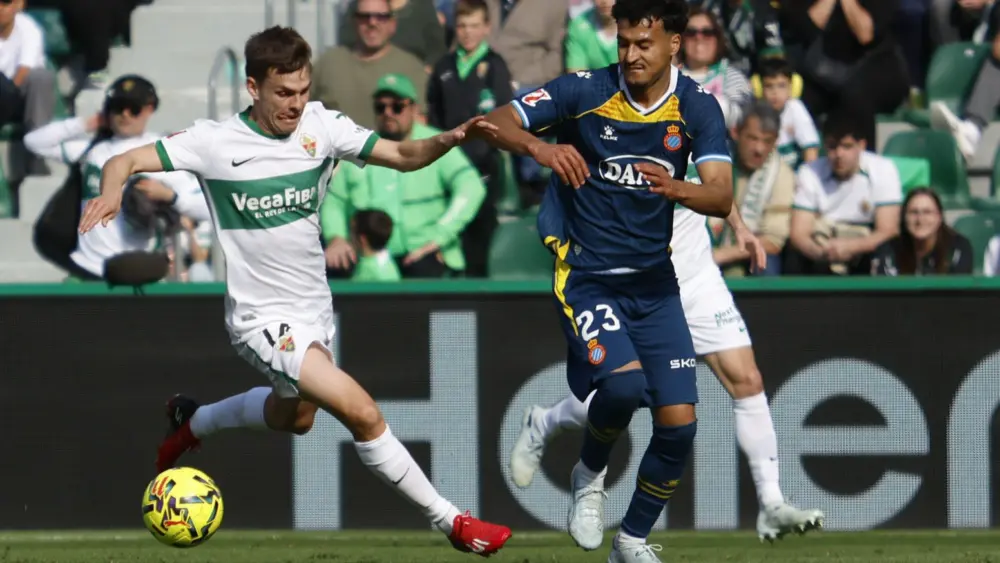 17723821957633150199