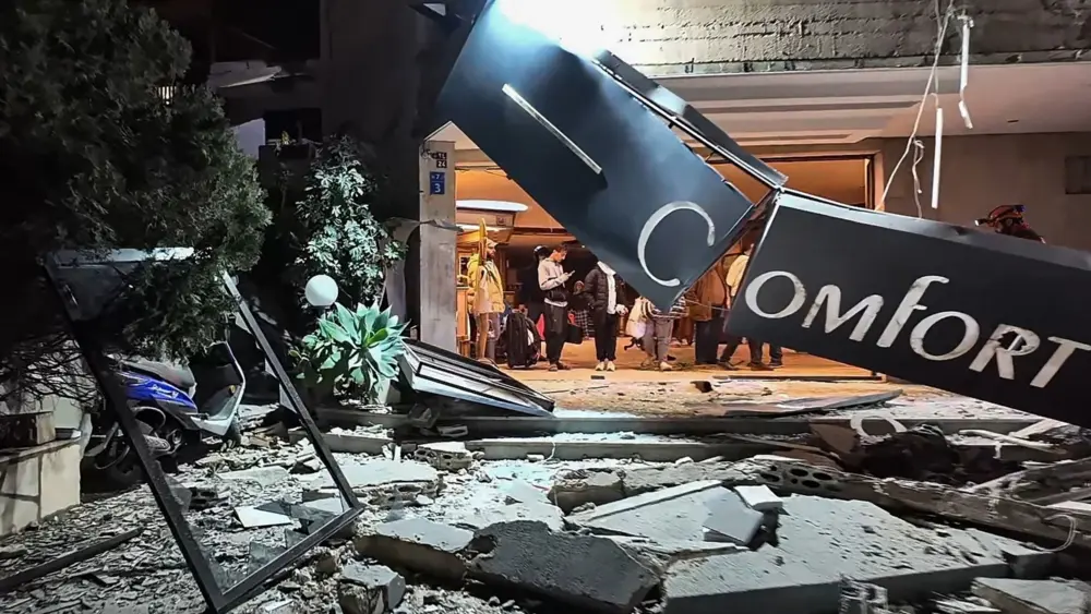 17726435917851511540