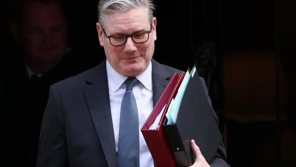 17732470346729870062