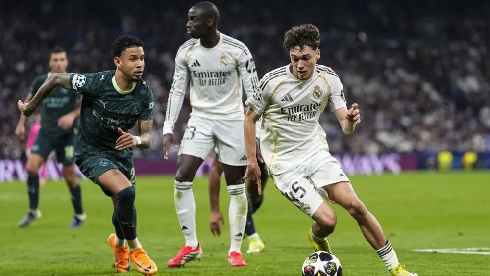 17732671441390911564