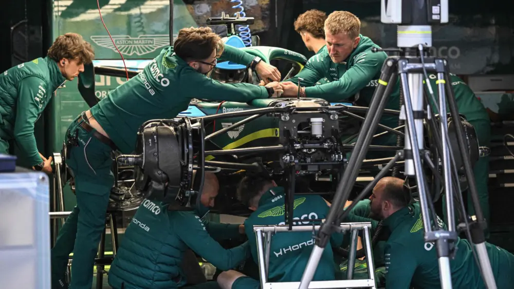 17733260761991459078