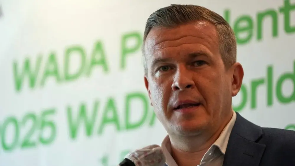 17734354211432593394