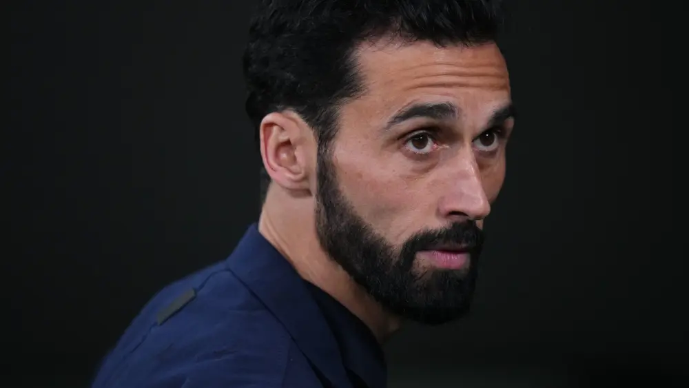 17736850226380560317