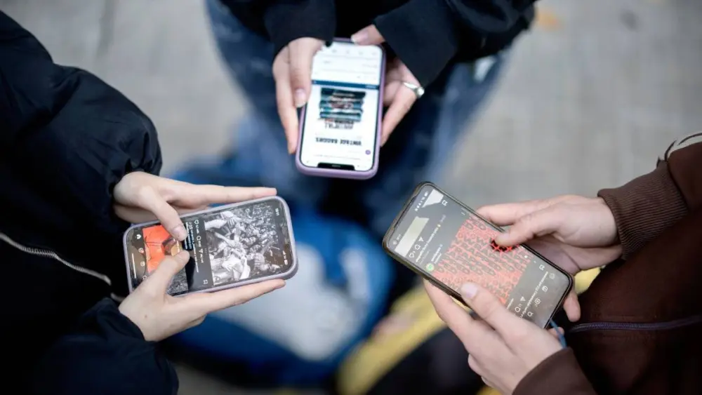 17738716515735310465