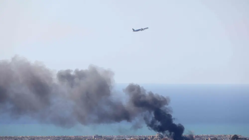 17741070275716245310