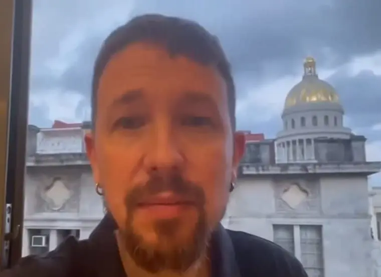 17741170779947991329