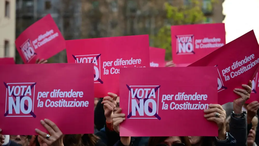 17741030693001386507