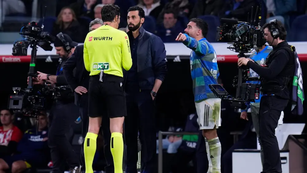 17742167193826788607