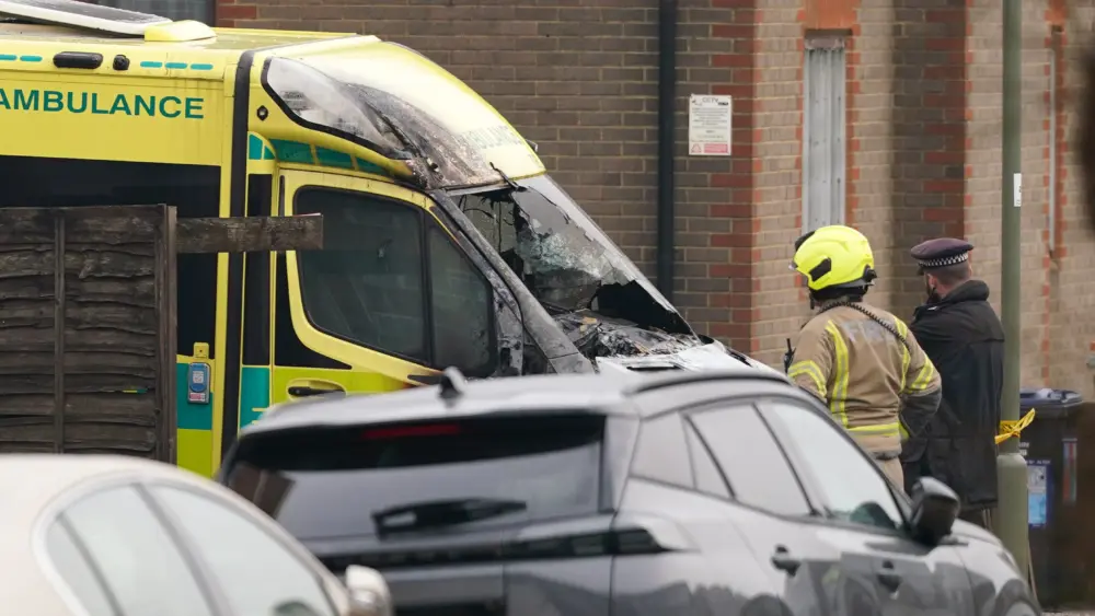 17742578673469195069