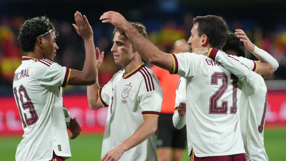 17746487083696617165