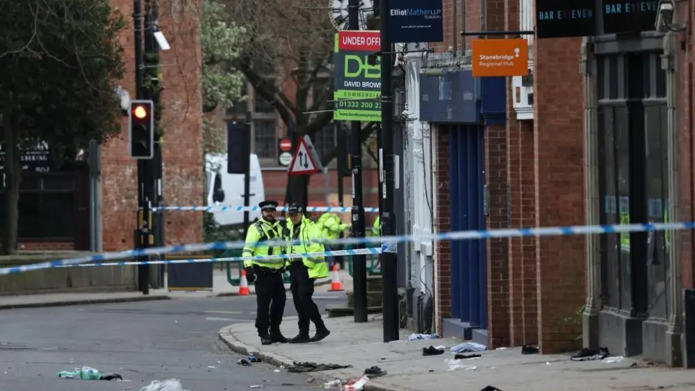 17747771298378997699