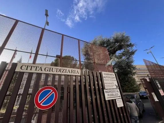 17750523171722543960