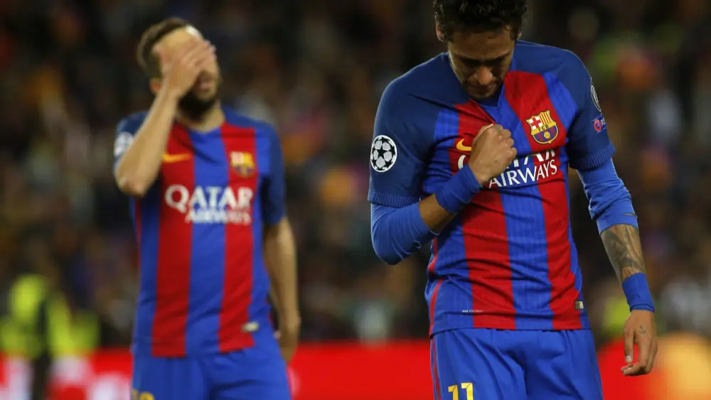 17768577940257925852