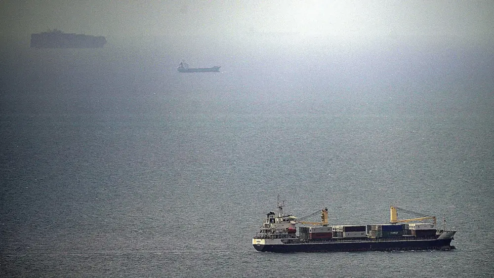 17768825518601727938