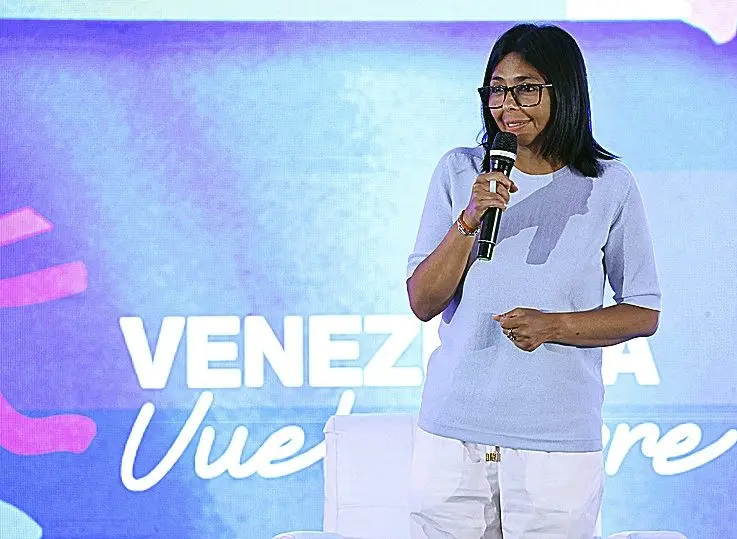 17768798961325364979