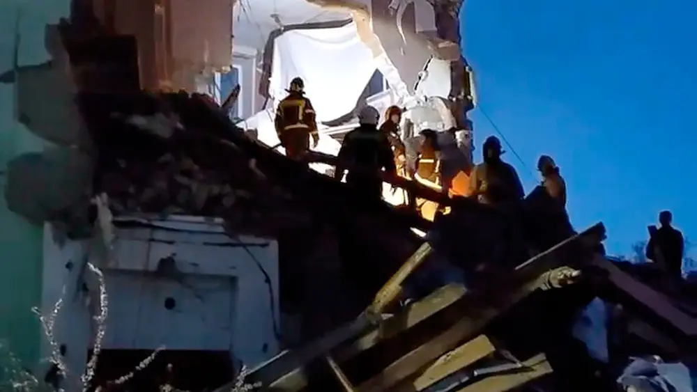 17768812945763461097