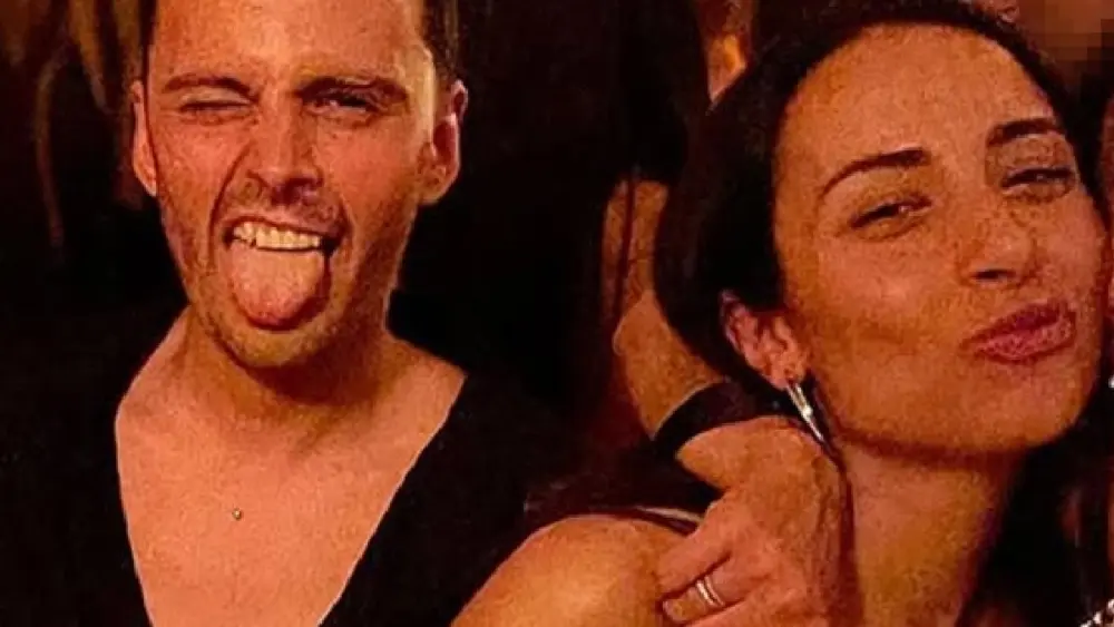 17769345843005630417