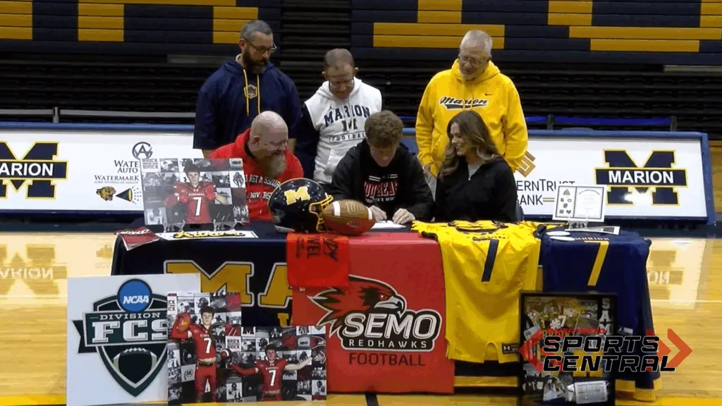 adkins-signs-with-semo-2