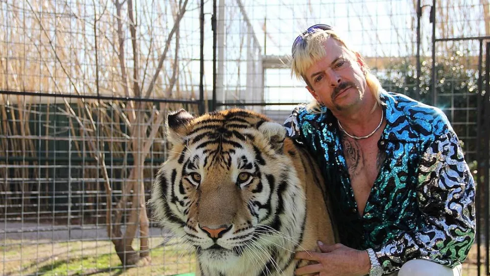 attachment-joe-exotic-and-sarge-courtesy-of-jt-barnett-films