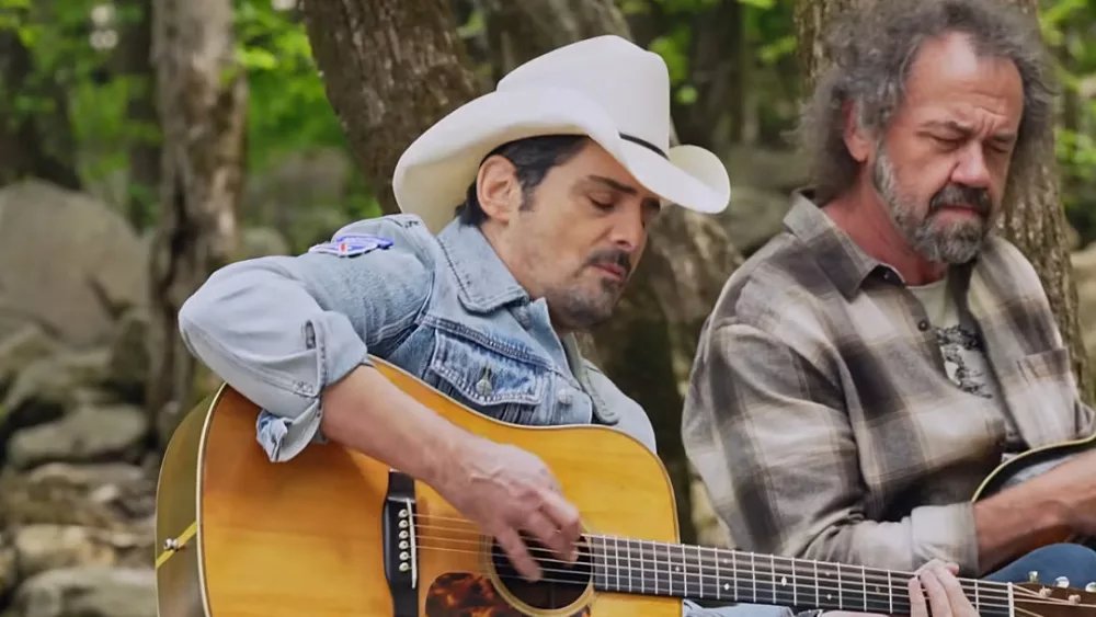 attachment-bradpaisley2