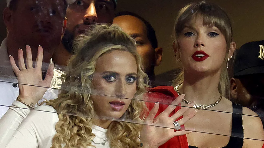 attachment-taylor-swift-brittany-mahomes