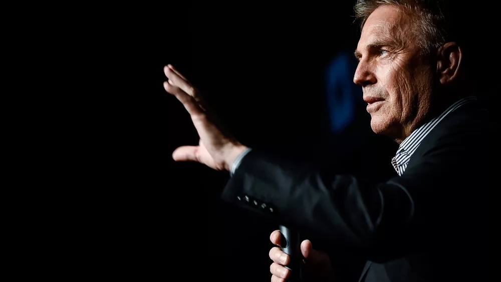 attachment-kevin-costner-leaving-yellowstone