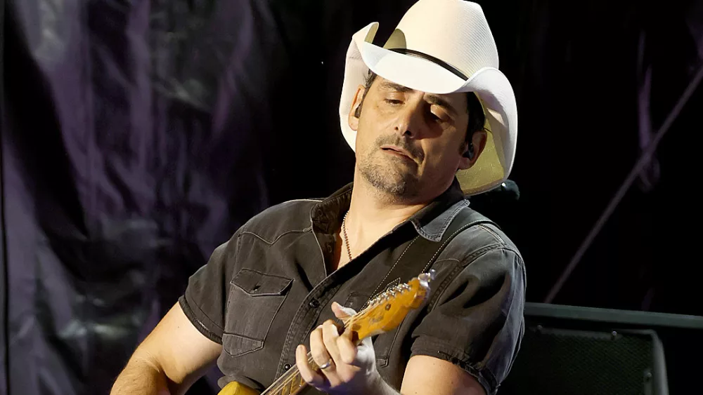 attachment-brad-paisley-tour